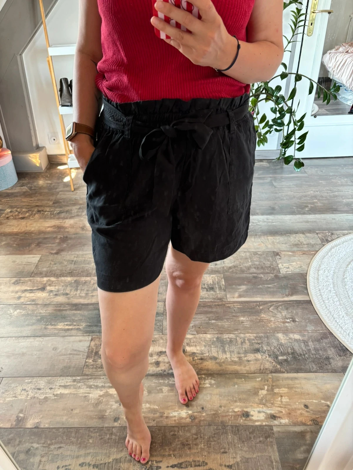 Short negro con cinturón Elora talla 2 – photo 9